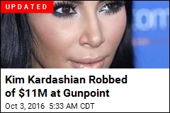 Kim Kardashian Robbed at Gunpoint