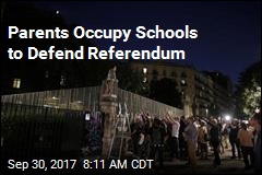 Parents Occupy Schools to Defend Referendum