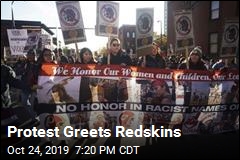 Rally Protests Redskins&#39; Name