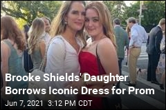 Brooke Shields&#39; Daughter Resurrects Iconic Dress