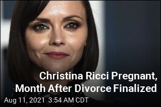 Christina Ricci Pregnant, Month After Divorce Finalized