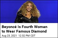 Beyonc&eacute; Is First Black Woman to Wear Famous Diamond