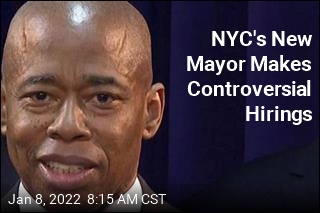 NYC&#39;s New Mayor Hires Brother for Plum NYPD Position