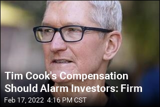 Tim Cook&#39;s Compensation Should Alarm Investors: Firm