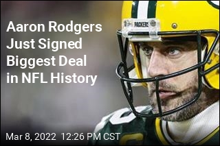 Aaron Rodgers Becomes Highest-Paid NFL Player Ever