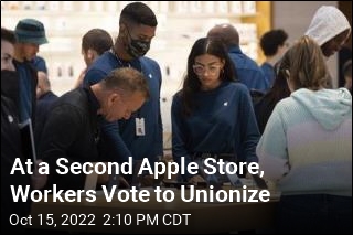 At a Second Apple Store, Workers Vote to Unionize