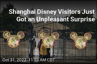 Visitors Trapped Inside Shanghai Disney