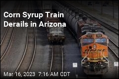 Train Hauling Corn Syrup Derails in Arizona