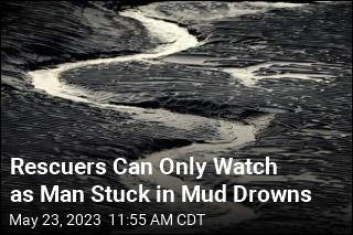 Tide Drowns Man Stuck in Mud Before He Can Be Rescued