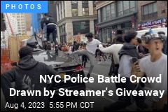NYC Police Battle Crowd Drawn by Streamer&#39;s Giveaway