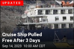 In a Remote Part of Greenland, a Cruise Ship Is Stuck