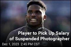 Tyreek Hill to Cover Pay of Photographer Penalized by NFL
