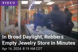 Brazen Robbers Clean Out Jewelry Store in Minutes