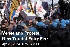 Venetians Protest New Tourist Entry Fee