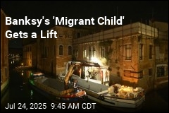 Bansky&#39;s &#39;Migrant Child&#39; Headed for New Home