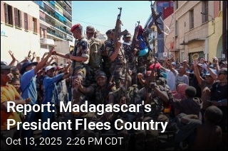 Report: Madagascar&#39;s President Flees Country