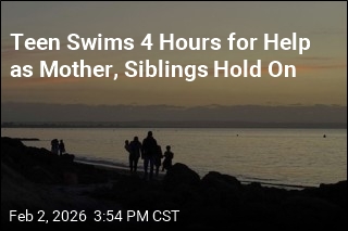 Teen Swims 4 Hours for Help as Mother, Siblings Hold On