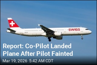 Report Reveals Pilot's In-Air Collapse From Food Poisoning