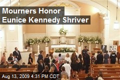 Mourners Honor Eunice Kennedy Shriver